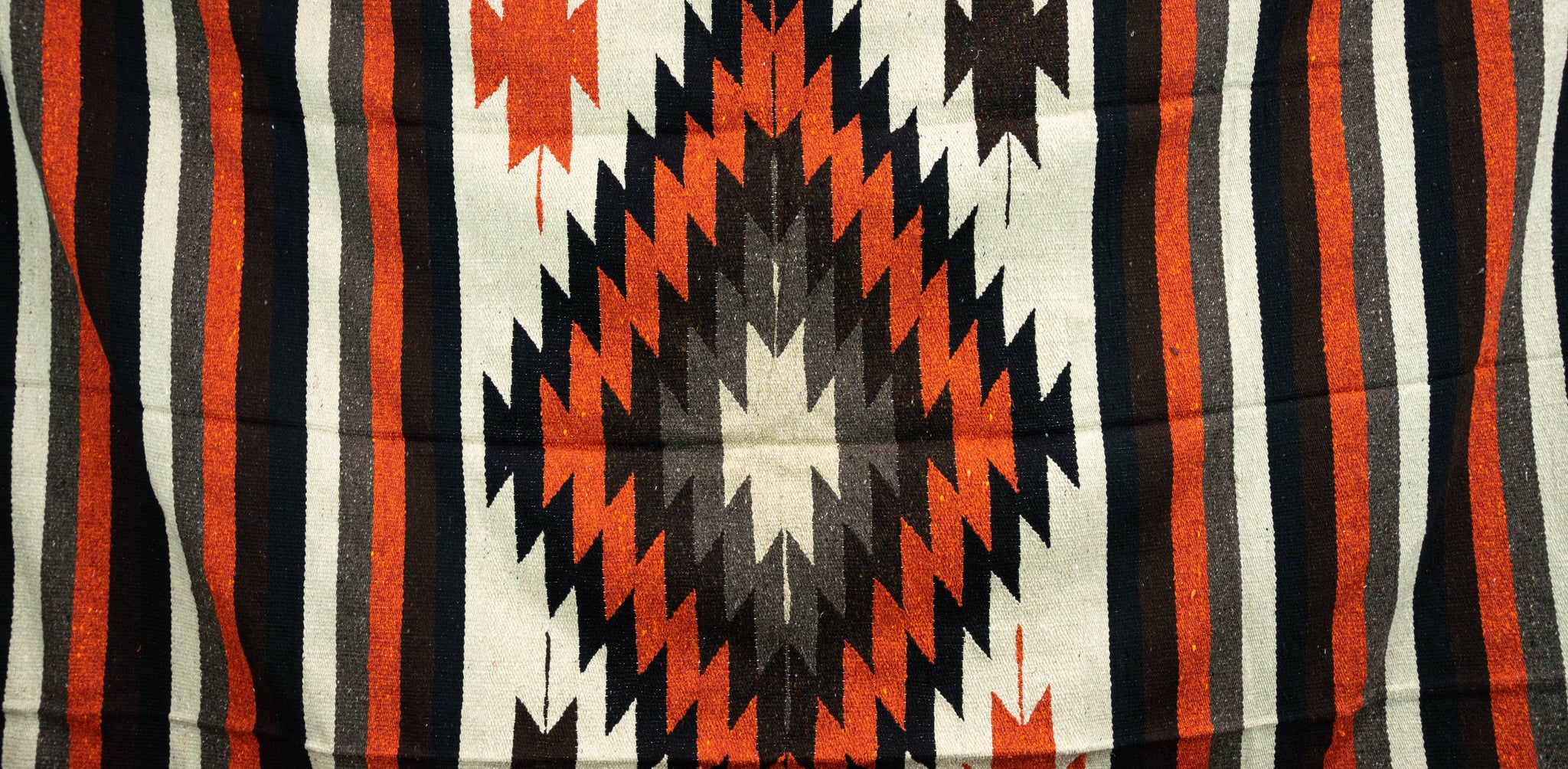 RETRO VIBES BLANKET